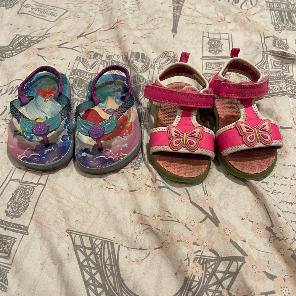Disney/Carterd Colorful Kids Sandals Set size 7